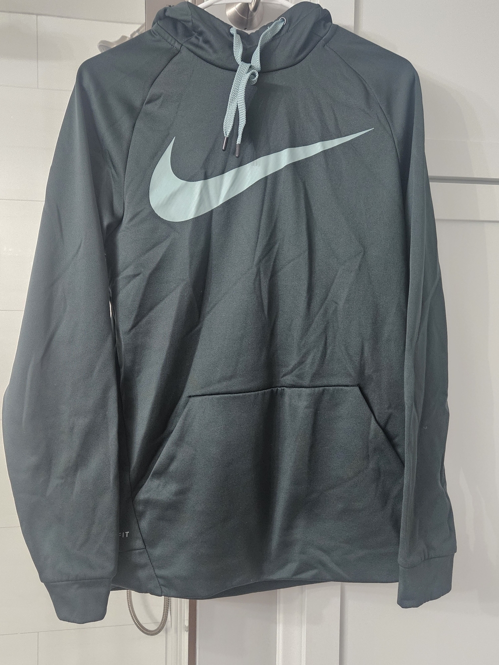 Men's Nike Dri-Fit Hoodie with Swoosh Graphic - Size Small